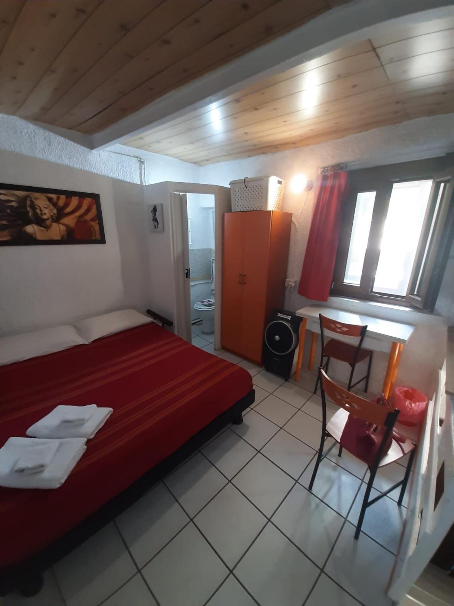 Mini House Centro Storico Duomo Di Pavia Βίλα Εξωτερικό φωτογραφία
